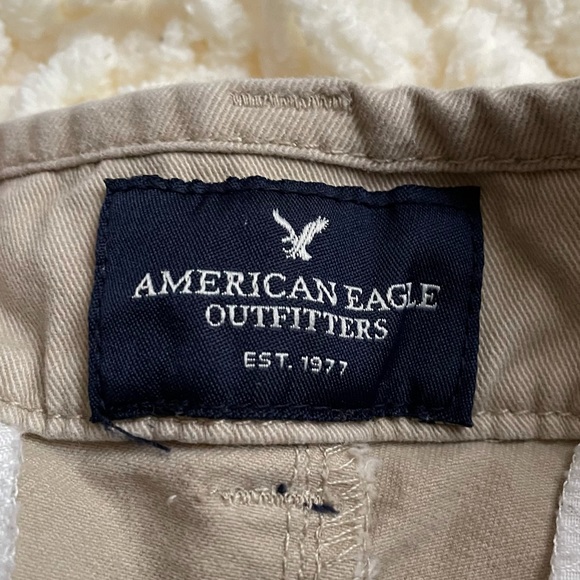 American Eagle Khaki Shorts | Womens - Picture 6 of 7